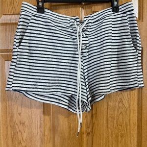 Aerie comfy shorts size large